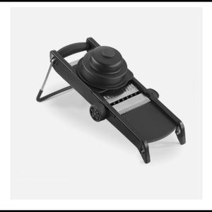 Cuisinart Mandoline w/ stainless steel blades